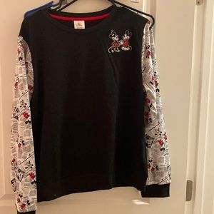 Disney Parks 2xl Mickey Sweatshirt NWOT
